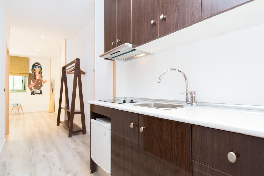 Ainb Las Ramblas-Colon Apartments Barcelona Buitenkant foto