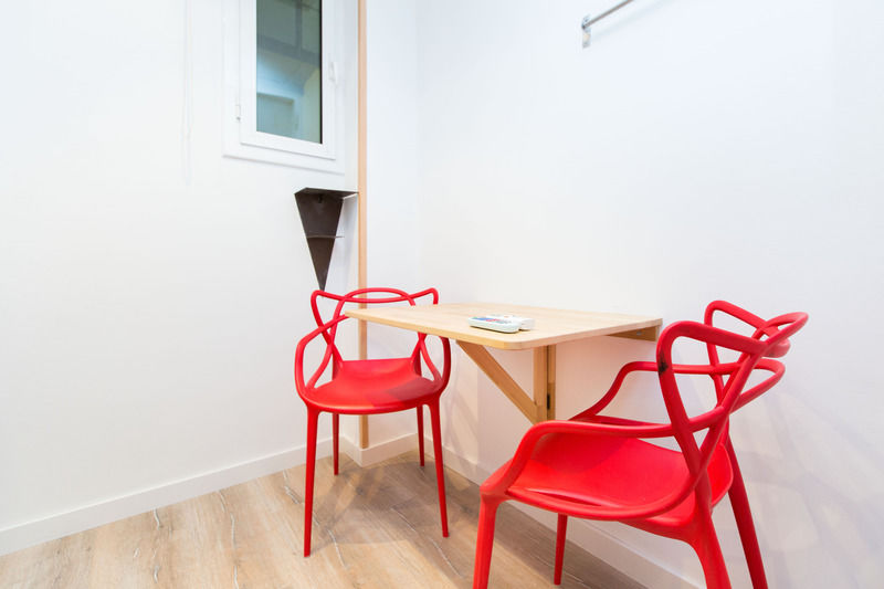 Ainb Las Ramblas-Colon Apartments Barcelona Buitenkant foto